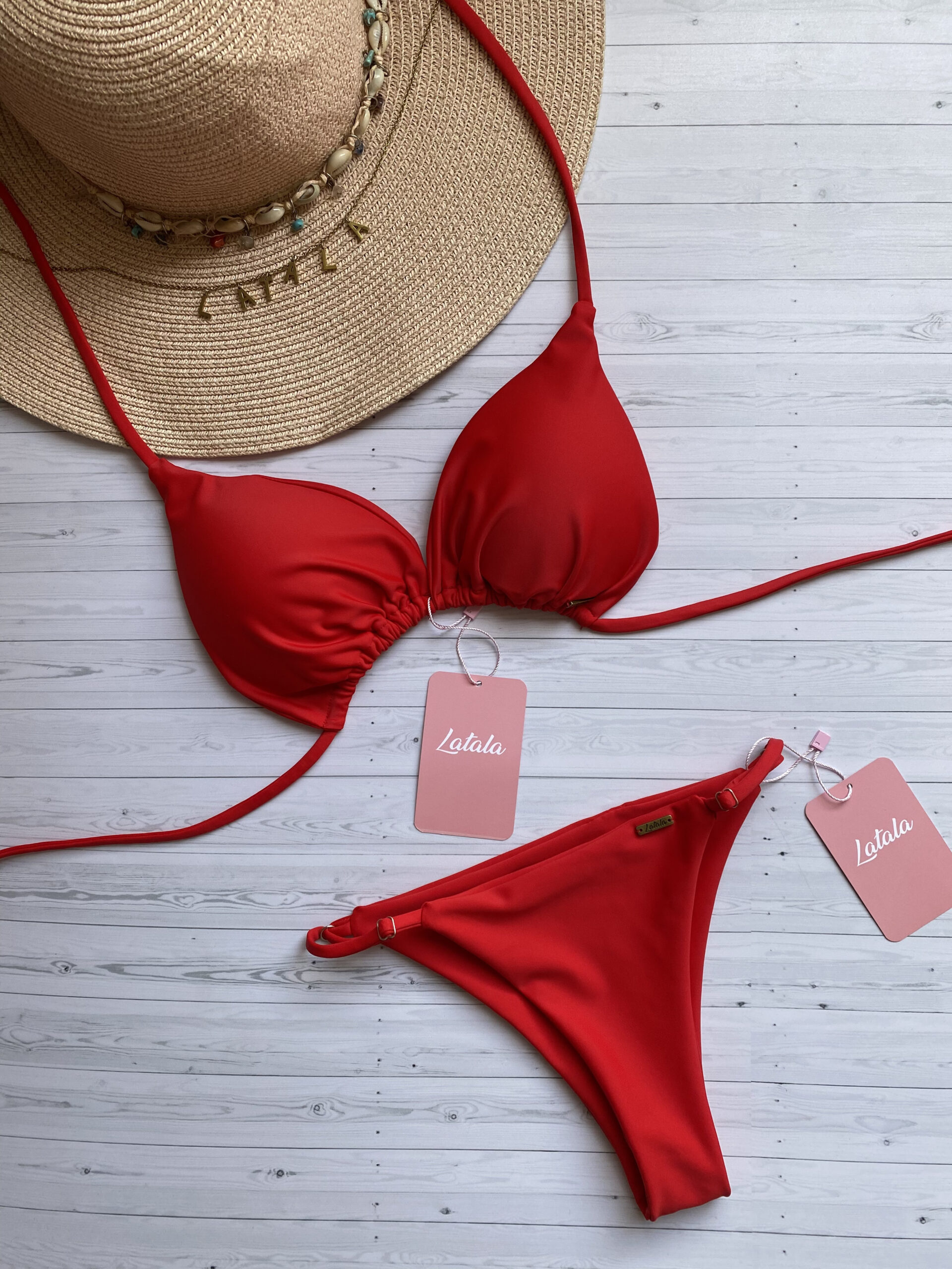 TOP RIHANNA + BOTTOM MANCORA2